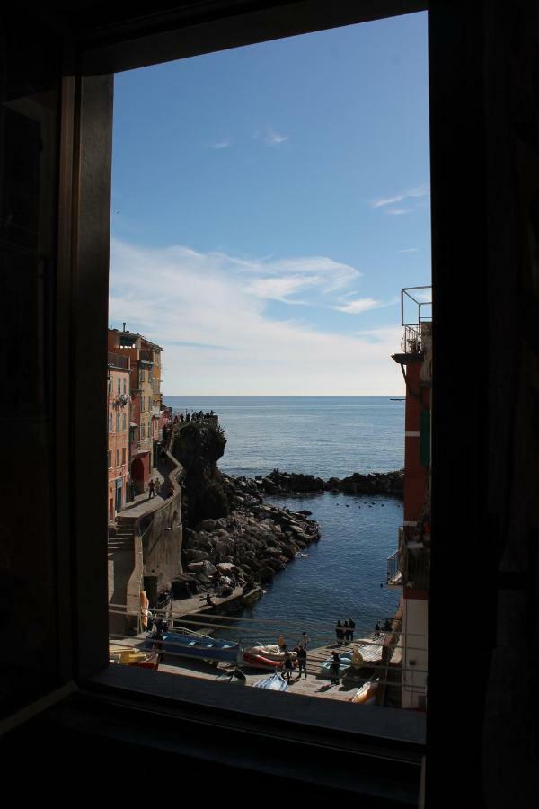 Nel Cuore Del Porticciolo Riomaggiore Exterior foto